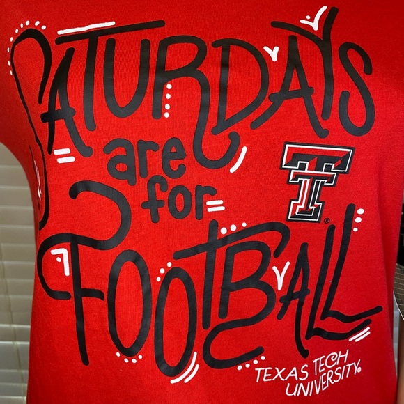 Russell Texas Tech University T-Shirt "Saturdays are for Football" Sz Medium NWT - Picture 2 of 4
